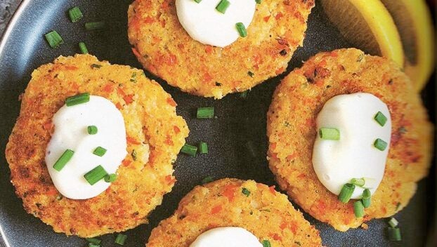 SHRIMP CAKES